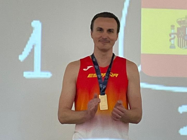 Ovidiu Ciurila campeón de Europa máster M40 en triple salto. (Foto: ALCAMPO-Scorpioi71)