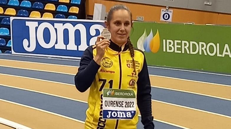 La velocista de ALCAMPO-Scorpio71 Sonia Molina plata nacional en 60m a una centésima de la mínima mundialista